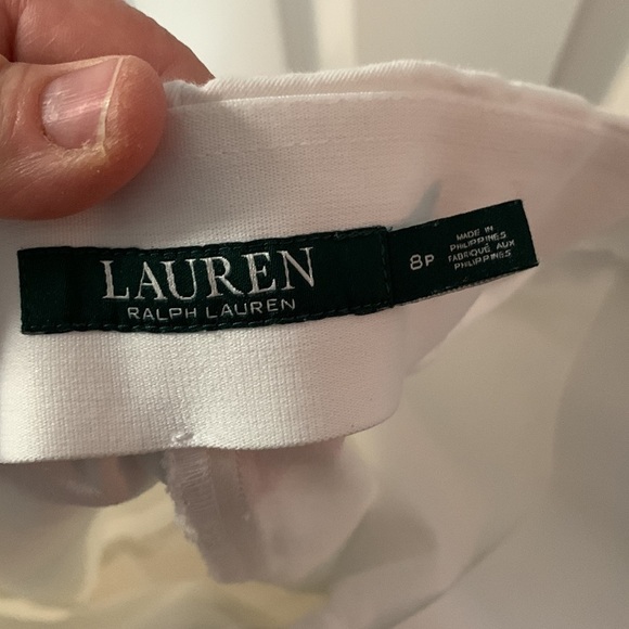 Lauren Pull On White Capri Pants‎ - 8 Petite - Picture 4 of 5